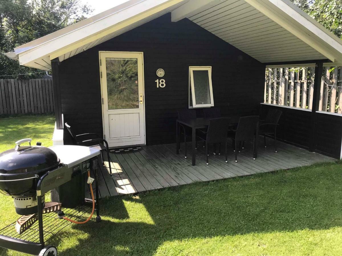 Lonstrup Egelunds Camping & Cottages Esterno foto
